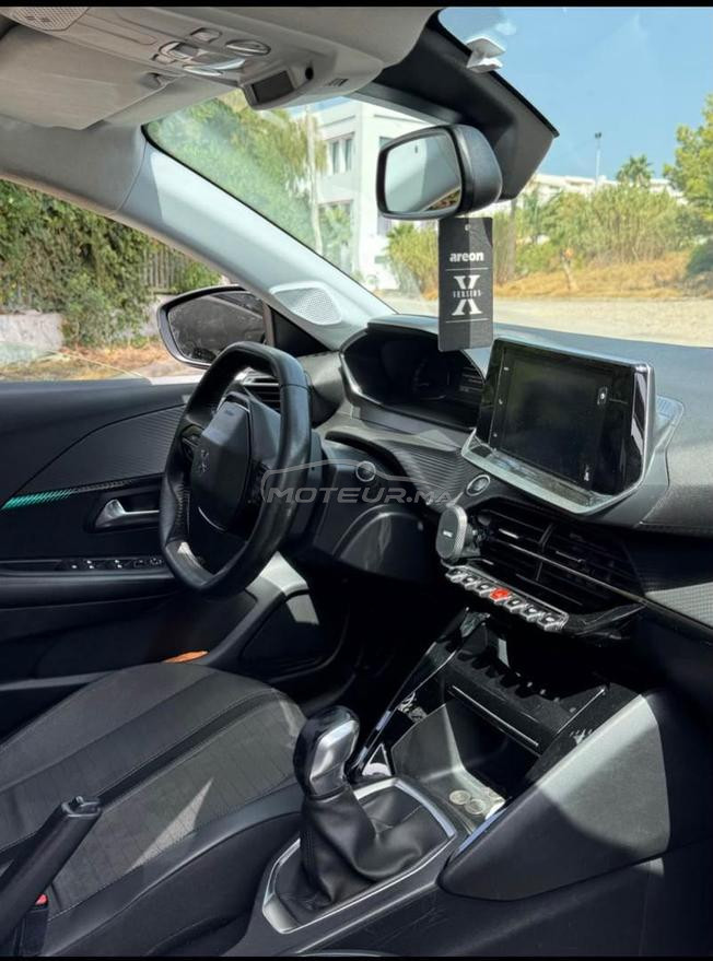 Peugeot 208 allure à vendre 