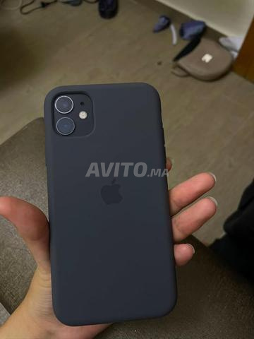 iPhone 11 propre - 2