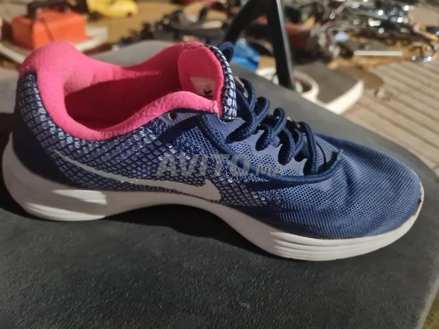 Nike Revolution 2 Original Femme 38.5 - Bon état - 2