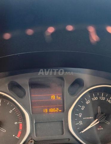 Peugeot 301 Diesel Manuelle 2017 à Agadir - 2