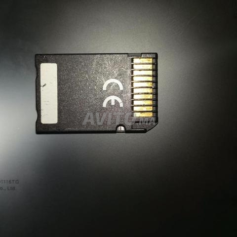Carte de stockage de jeux pour PSP - 2