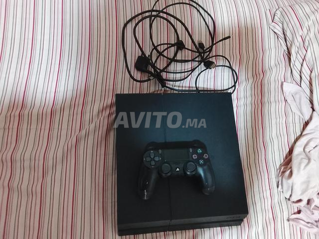 PS4 1 tera stockage et GTA5 et FC24 - 2