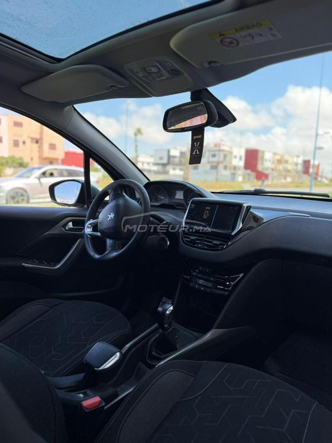 Peugeot 2008 diesel modèle 2019 