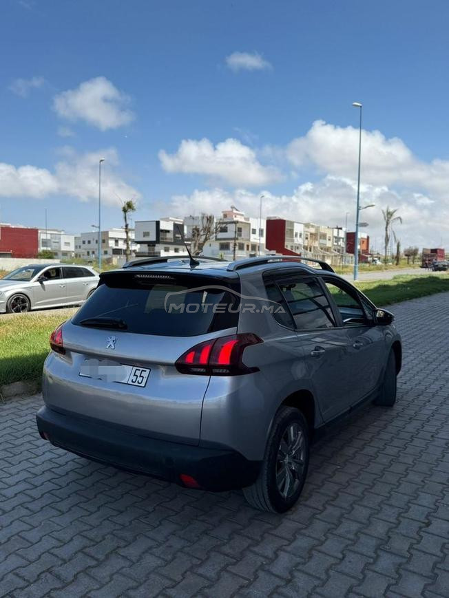 Peugeot 2008 diesel modèle 2019 