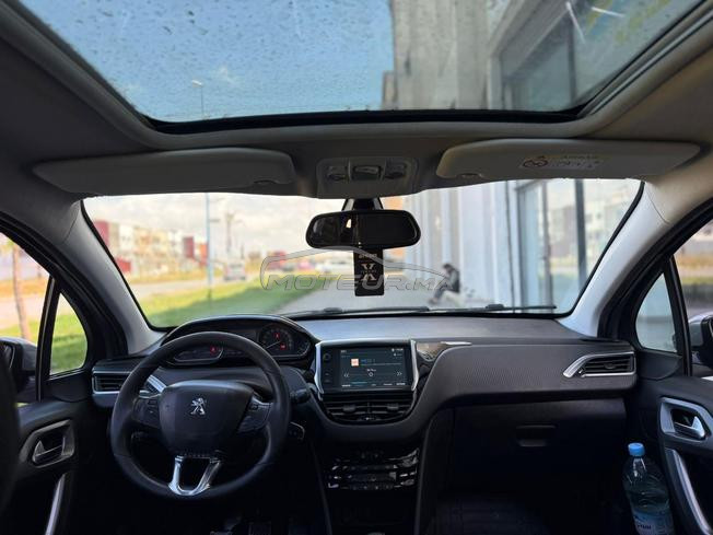 Peugeot 2008 diesel modèle 2019 