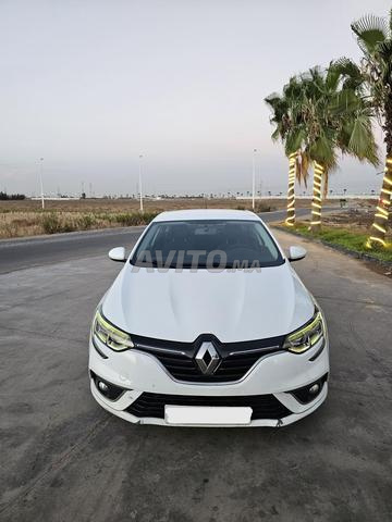 Renault Megane 4 Sedan - 2