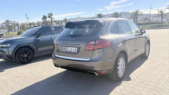 Porsche Cayenne 2010 