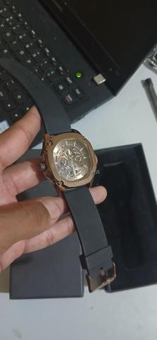 Montre homme étanche - 2