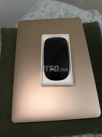 MacBook Air 13 Retina 2019 plus une Magic Mouse - 2