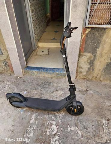 Trotinette électrique Ninebot E2 Pro - 2
