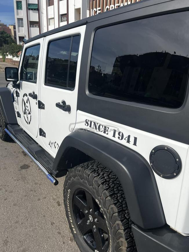 jeep wrangler Sahara rubicon 2017
