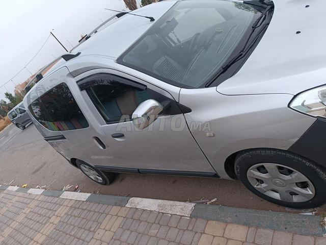 Dacia Docker excellente, peinture d'origine - 2