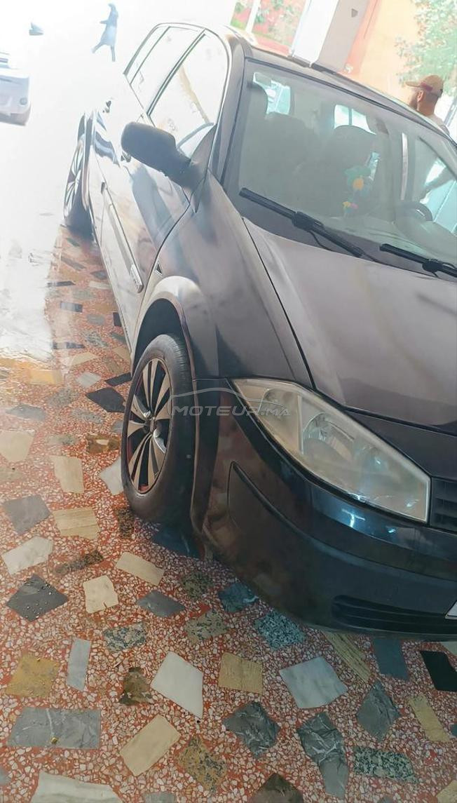 رينو ميجان بنزين يدوي 2003 في طنجة