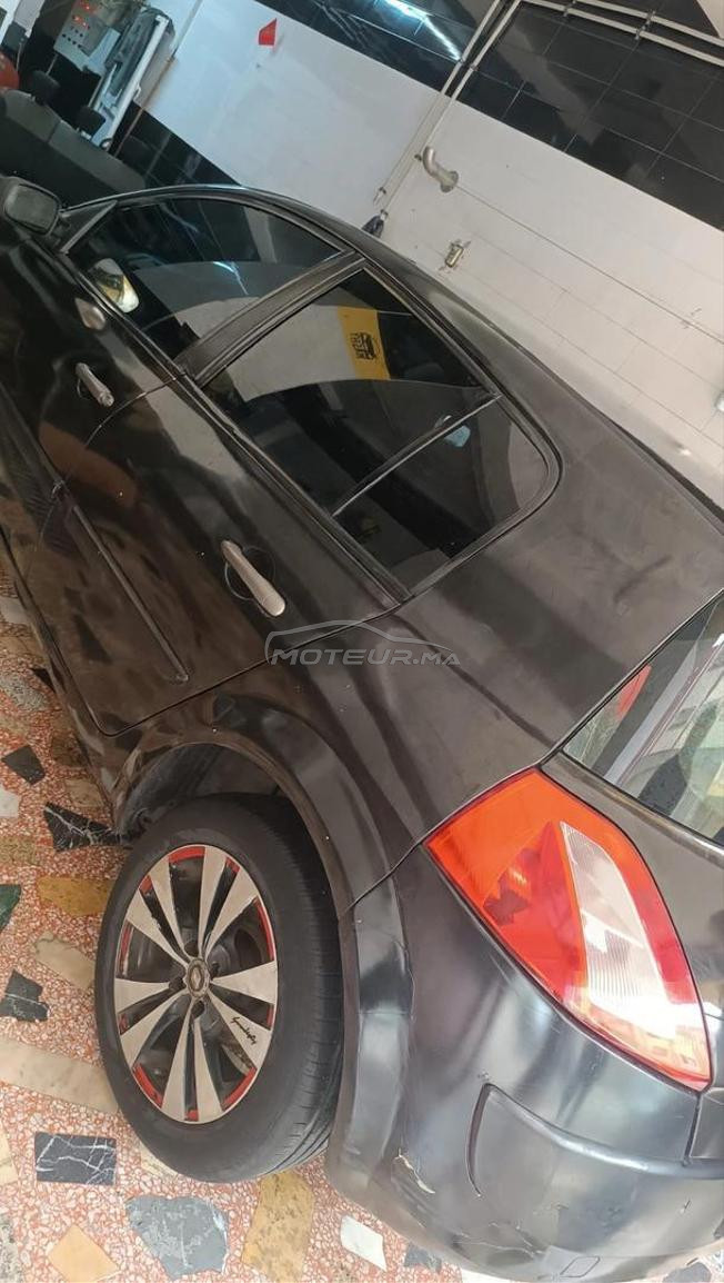 رينو ميجان بنزين يدوي 2003 في طنجة