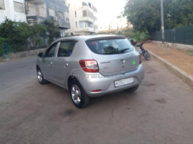 dacia Sandero 1er main
