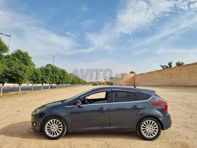 FORD FOCUS TITANIUM DIESEL - 2