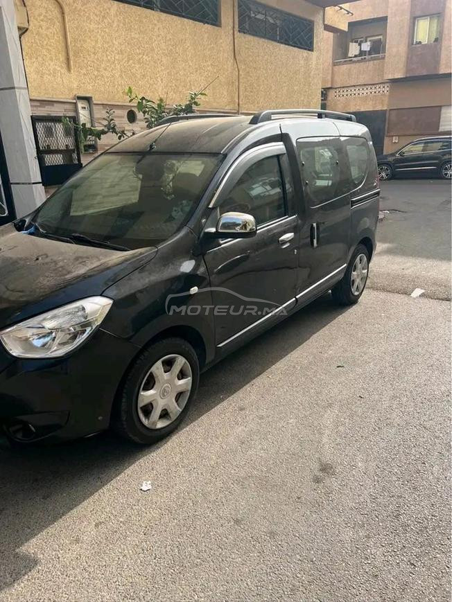 سيارة دوكير للبيع 
