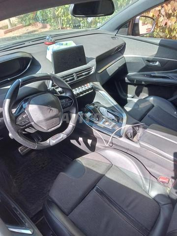 PEUGEOT 3008 automatique - 2