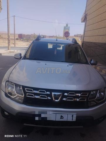 Duster à vendre