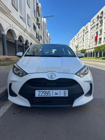 Toyota Yaris essence 2022