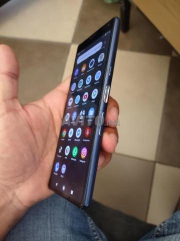 Sony Xperia 10 64 Go 4 Go RAM - 2