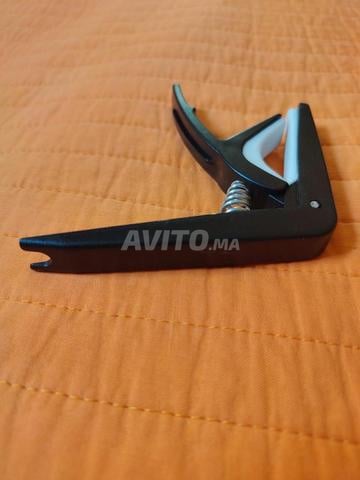 Capodastre de guitare neuf à vendre. - 2