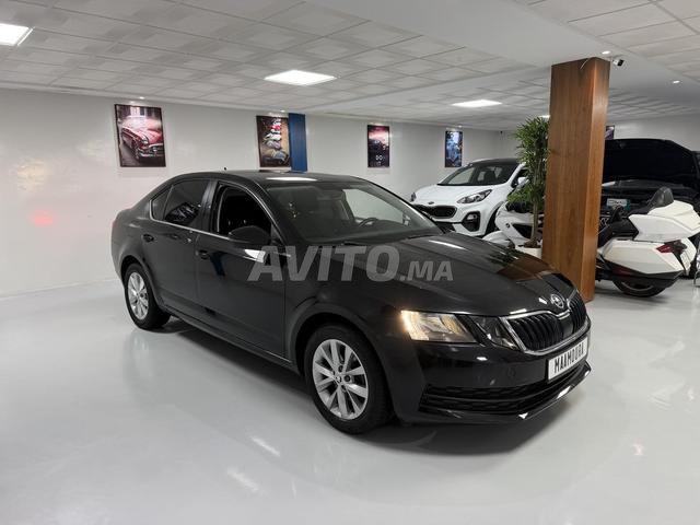 SKODA Octavia 2.0 TDI 143 Ambition - 2