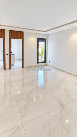 🏠 أكثر من 20 استوديو فارغ للإيجار – واحة، الدار البيضاء - 2