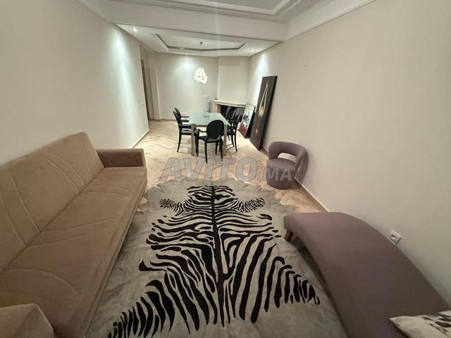 Appartement à louer 125 m² à Casablanca - 2
