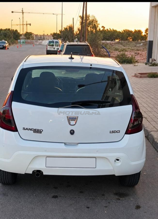 دسيا سانديرو 