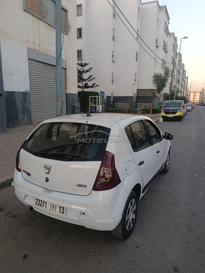 دسيا سانديرو 
