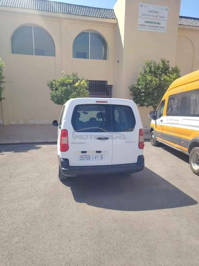 Peugeot Partner Diesel Manuelle 2017 à Meknès