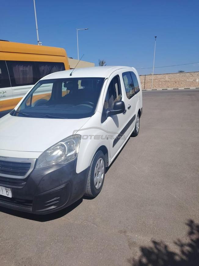 Peugeot Partner Diesel Manuelle 2017 à Meknès