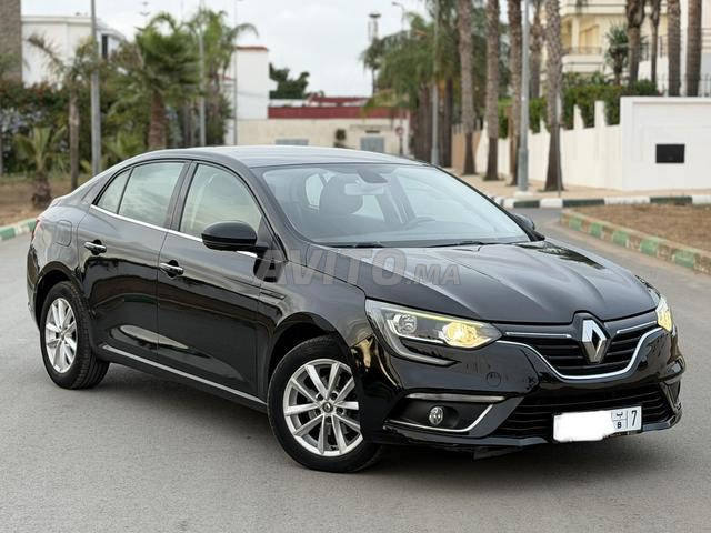 Mégane modèle 2020 kilométrage 103 légal