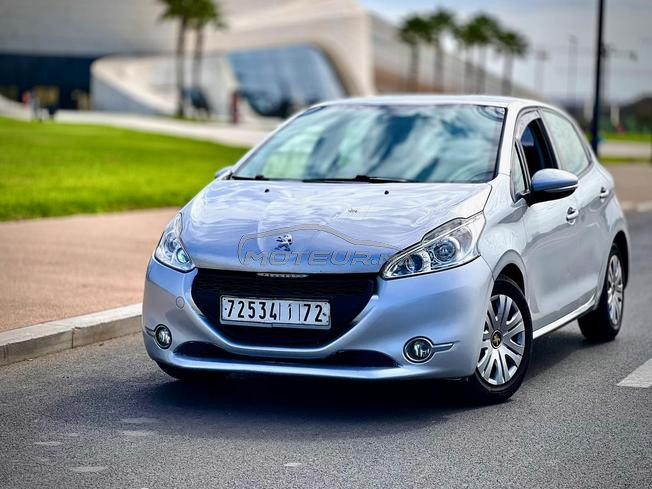 peugeut 208