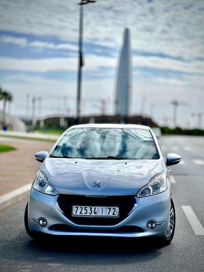 peugeut 208