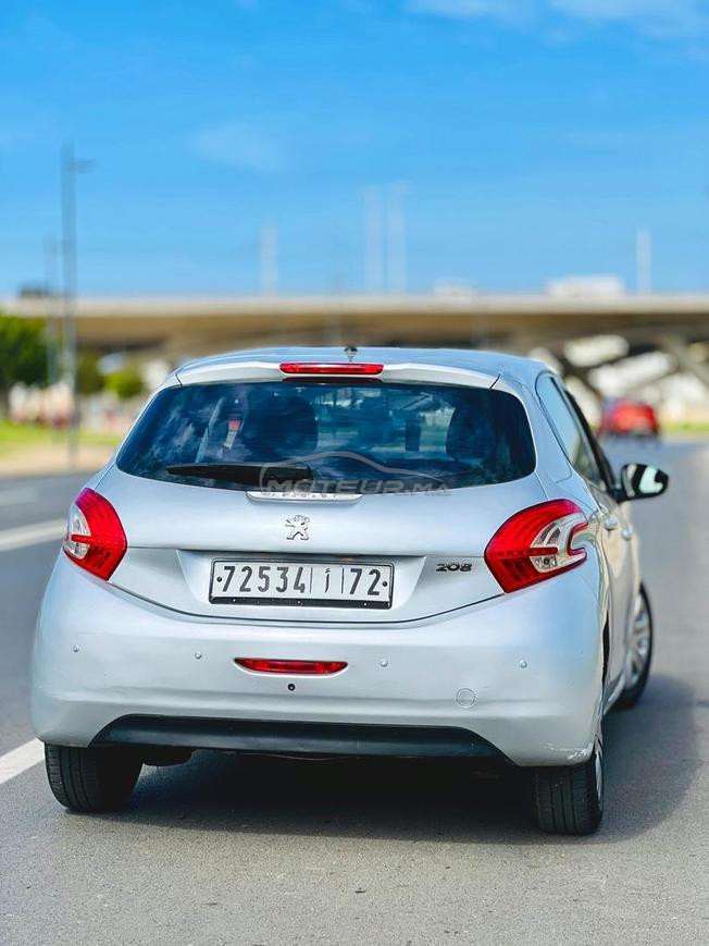 peugeut 208