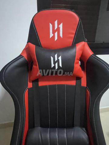 Chaise gaming à vendre en parfait état - 2