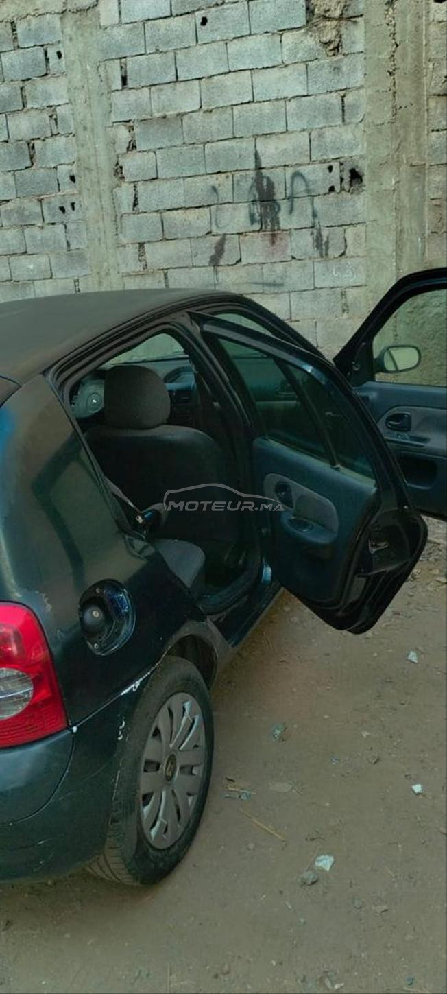 Clio 2 A vendre 