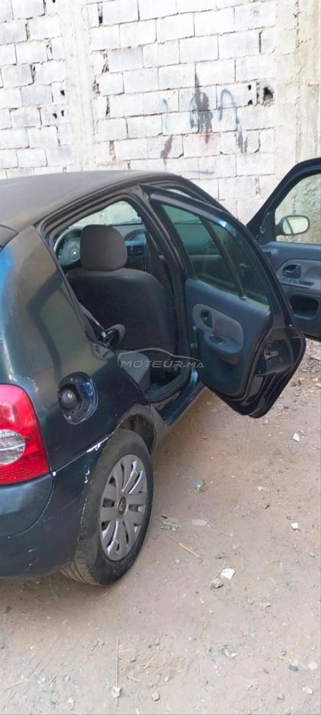 Clio 2 A vendre 