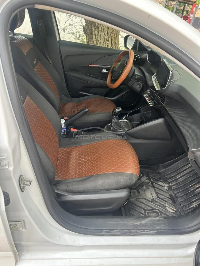 Peugeot 208 Diesel Manuelle 2023 à Oued Zem