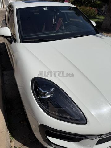 Porsche Macan 2022/11/11