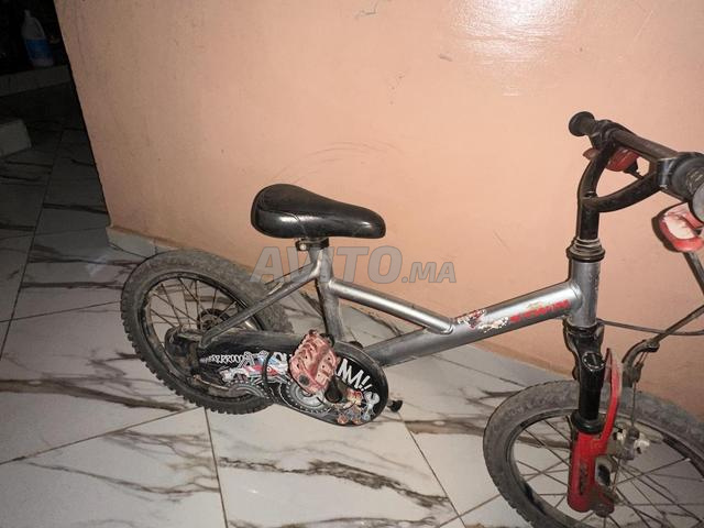 Vélo enfant B’TWIN – Bon état - 2