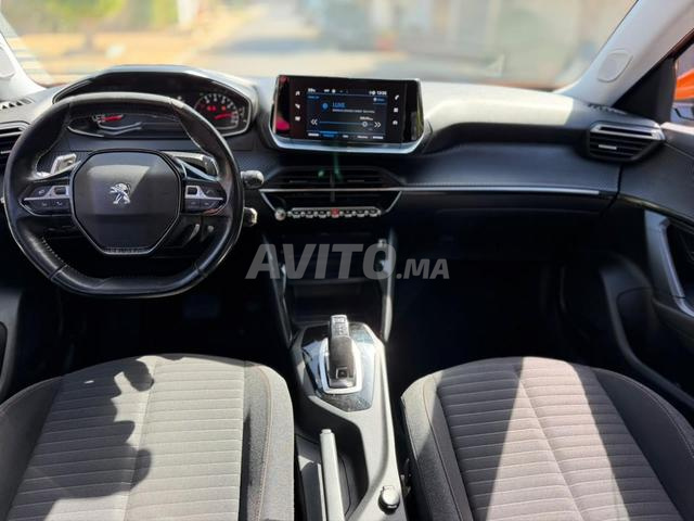 Peugeot 2008 automatique - 2