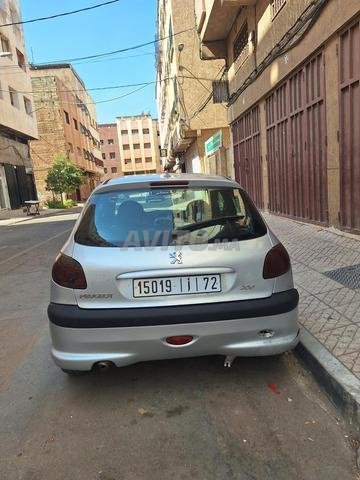 PEUGEOT 206 MODÈLE 2007 - 2