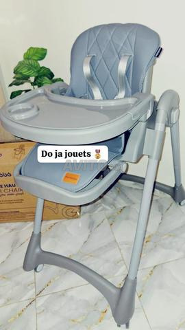 Chaise haute pour bébé - 2