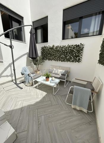 Appartement à louer 90 m² à Rabat - 2