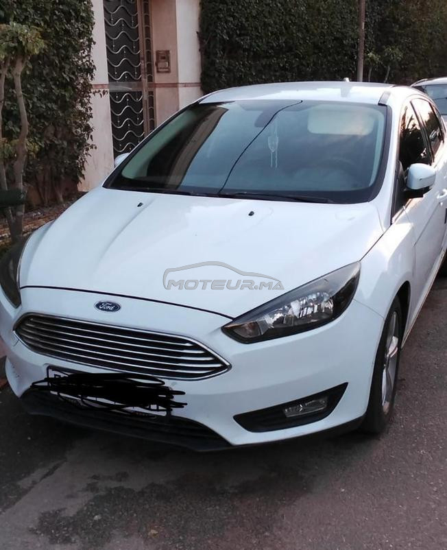 Ford focus sport (9ra ltaht )