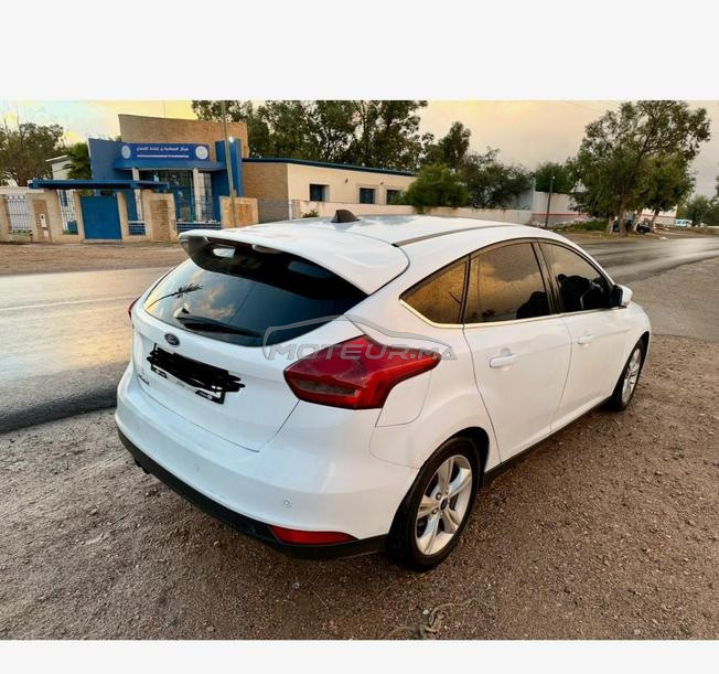 Ford focus sport (9ra ltaht )