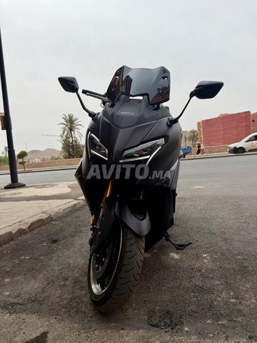 Yamaha Tmax 560 - 2